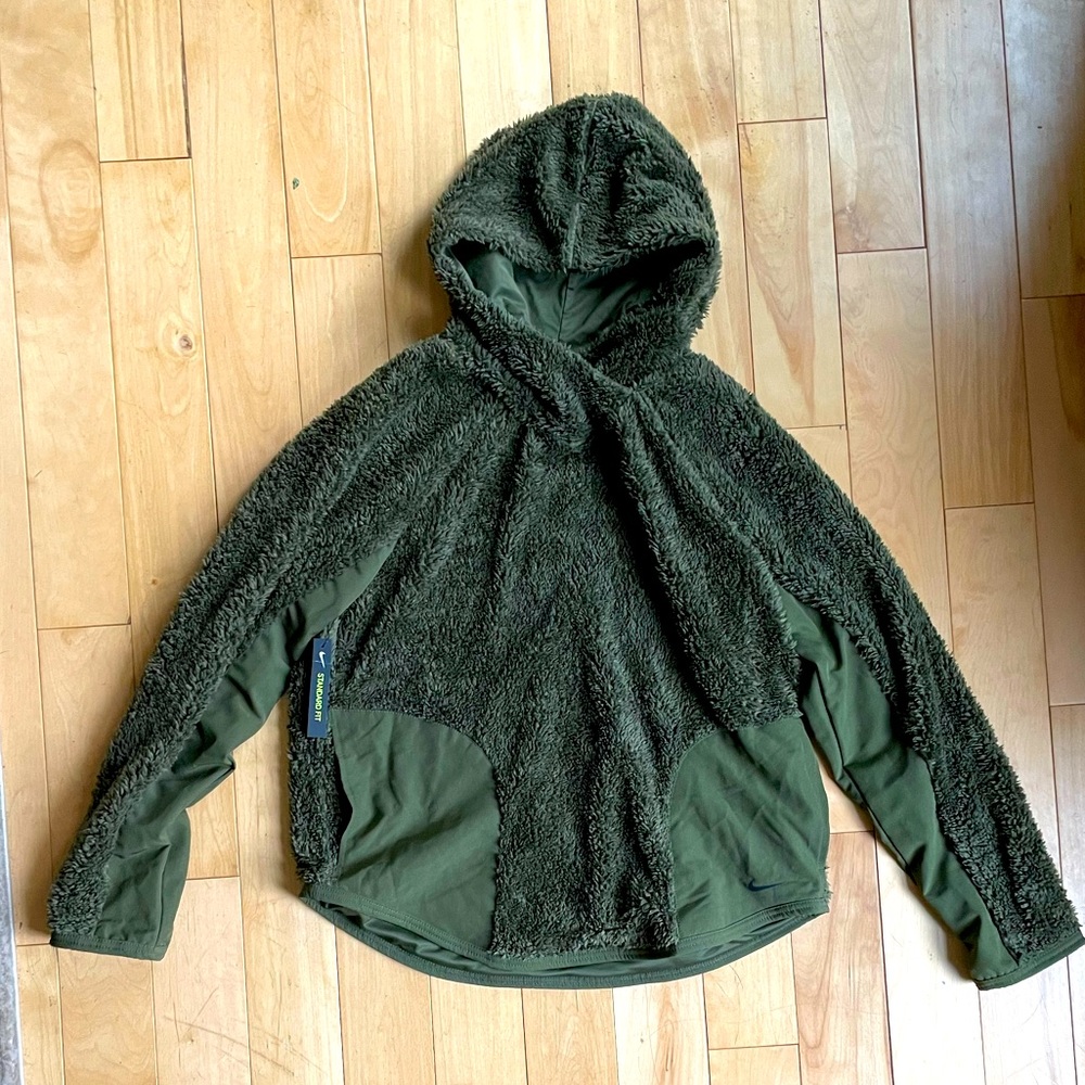 Nike Pullover Sweatshirt